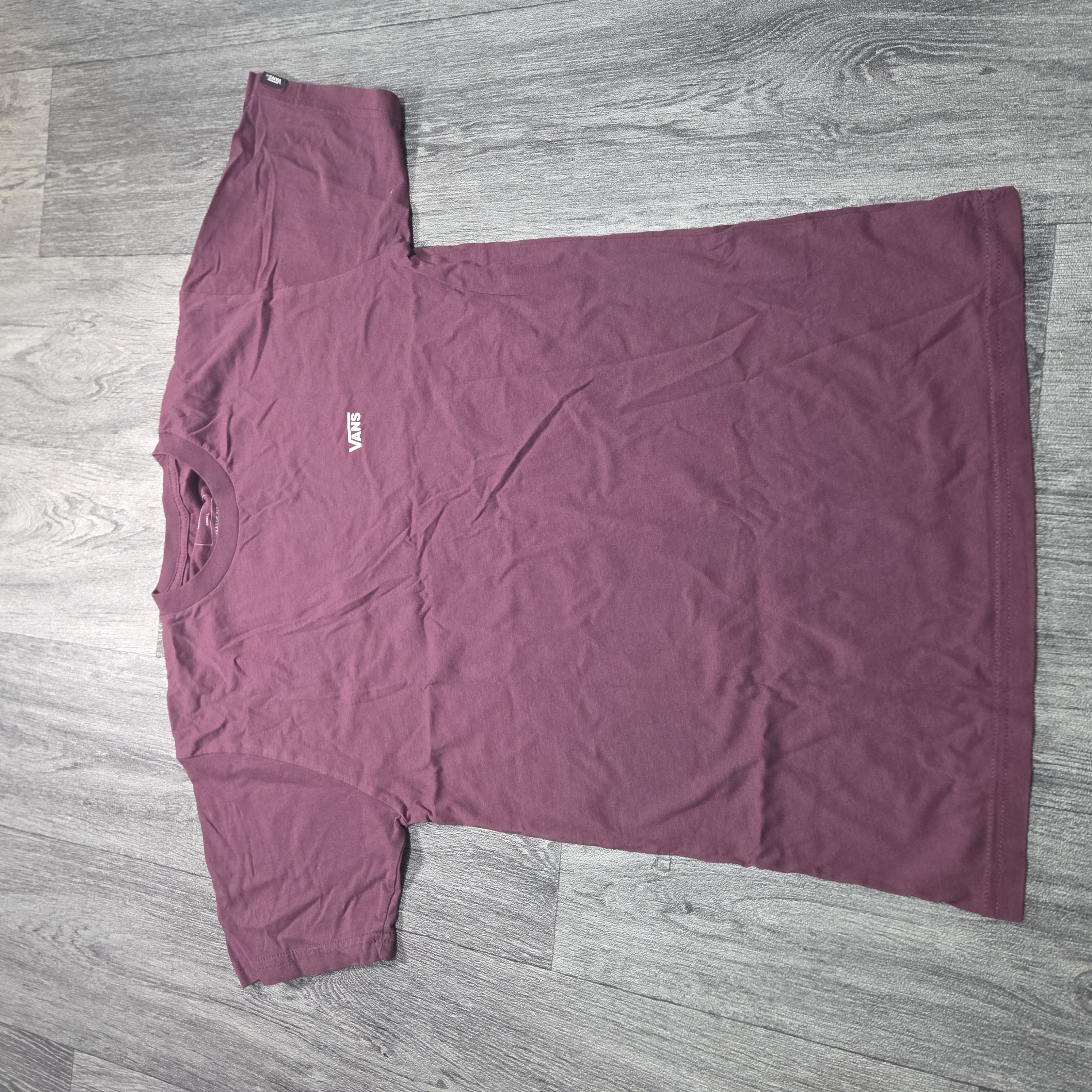 Vans Men's Classic Fit Logo T-Shirt – Burgundy – S — size S — used condition